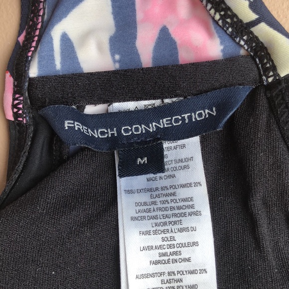 French Connection๐ Red Blue Pink White Bikini Top - Picture 5 of 6